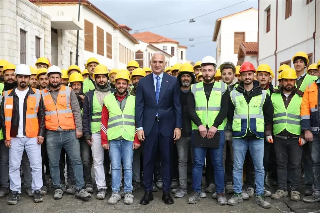Kültür ve Turizm Bakanı Mehmet Nuri Ersoy, Hatay’da ziyaretlerde bulundu