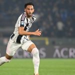 Lloyd Kelly, ırkçılığa maruz kaldı