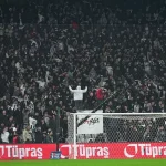 Maçı kazanmak bile işe yaramadı! Yönetime büyük tepki