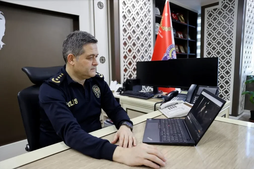 Malatya Emniyet Müdürü Yılın Kareleri Oylamasında