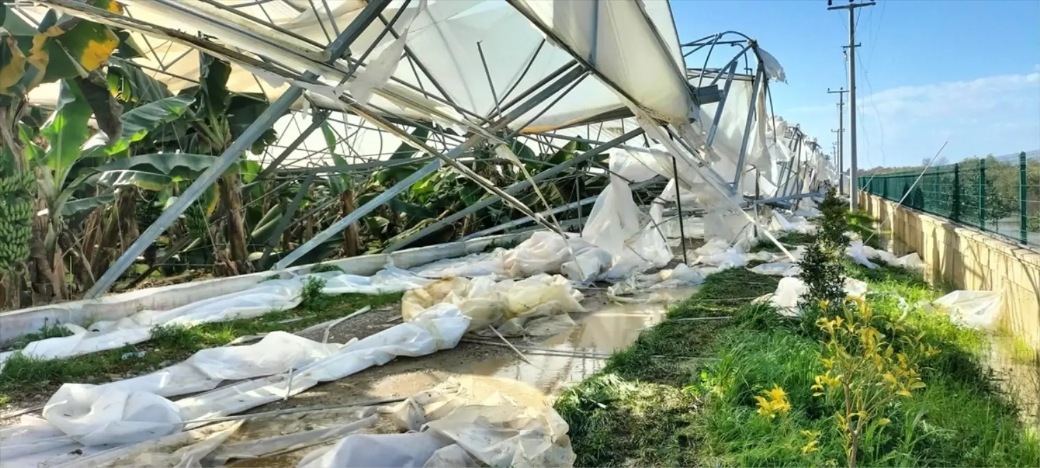 Manavgat’ta Hortum Zararları İncelendi