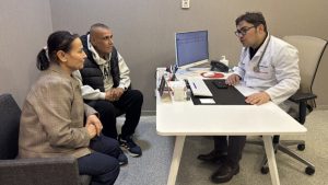 Manisa’da fedakâr abla, 2 ayda 16 kilo verdi, kardeşine ‘ciğer’ oldu