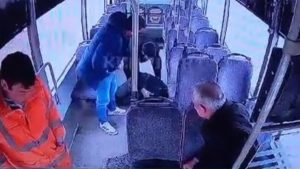 Mardin’de otobüste fenalaşan yolcu hayatını kaybetti