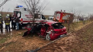 Mardin’de tır ile otomobil çarpıştı: 1 ölü 4 yaralı