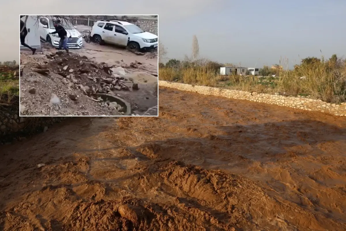 Mersin’i vuran selden görüntüler! Canlarını zor kurtardılar