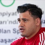 Milli güreşçi Rıza Kayaalp, yeniden mindere dönüyor