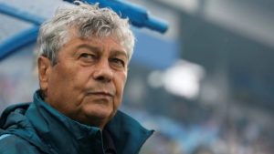 Mircea Lucescu yeniden hastaneye kaldırıldı