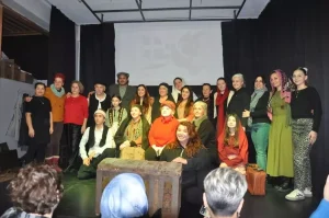 Mudanya’da ‘Mübadil Öyküleri’ Tiyatrosu Sahnelendi