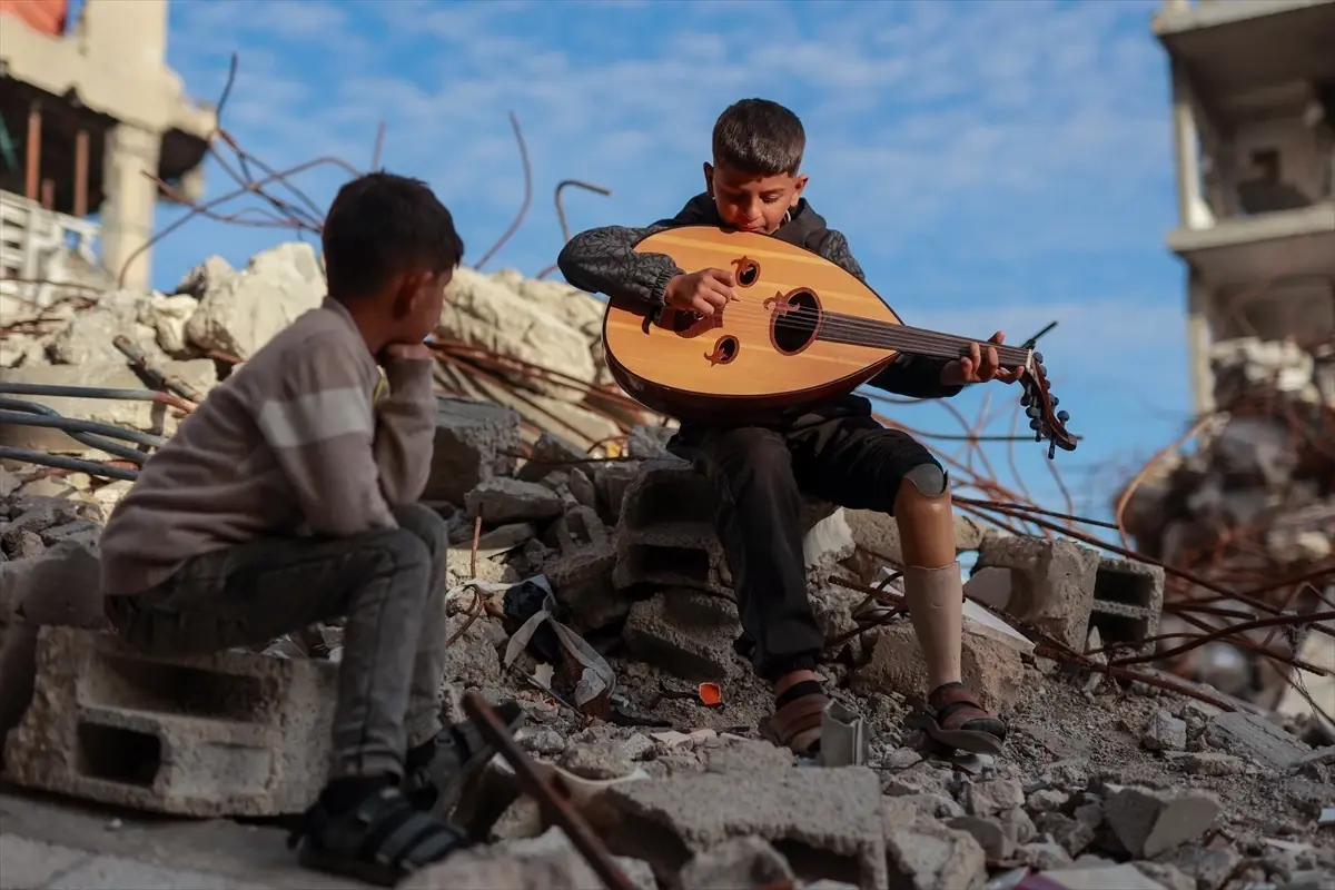 Müzikle Umut Tazeliyor