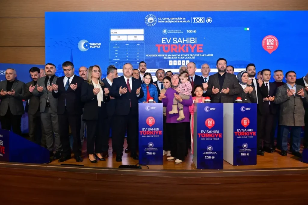 Nevşehir’de ‘Ev Sahibi Türkiye’ Sosyal Konut Kura Çekimi Gerçekleşti