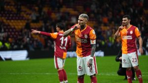 Noa Lang, Mauro Icardi ve Victor Osimhen’den maç sonu üçlü