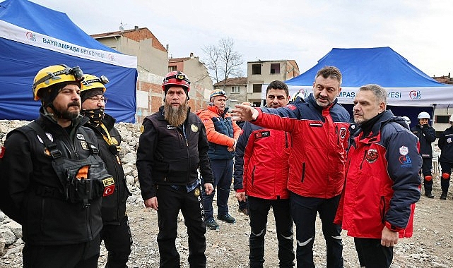 O an yeniden yaşandı: Bayrampaşa’da gerçeğini aratmayan deprem tatbikatı