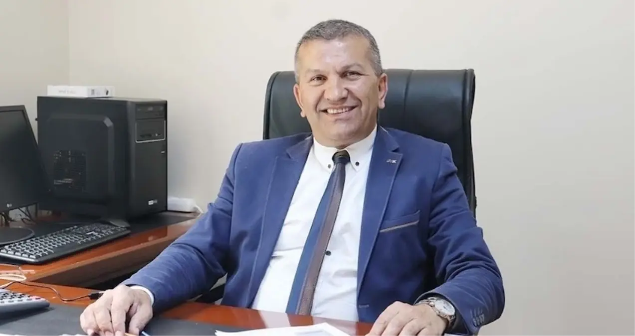 Okul Kıyafetlerine Velilerden Destek