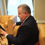 Osman Aşkın Bak, milli sporcularla telefonda görüştü