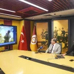 Özbek, Yılın Kareleri Oylamasına Katıldı