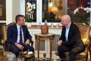 Özgür Özel, Haldun Dormen’in Ailesine Taziye Ziyareti Gerçekleştirdi