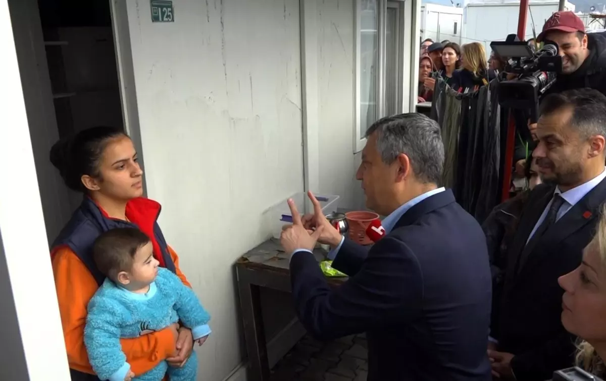 Özgür Özel Osmaniye’de Deprem Yıl Dönümünü Anımsadı