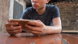 Portekiz, çocuklar için sosyal medya düzenlemesine gitti