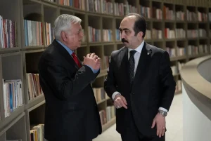 Prof. Dr. Özdemir’den TTK’ya Kitap Bağışı