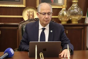 Rektör Cantürk, Yılın Kareleri Oylamasına Katıldı