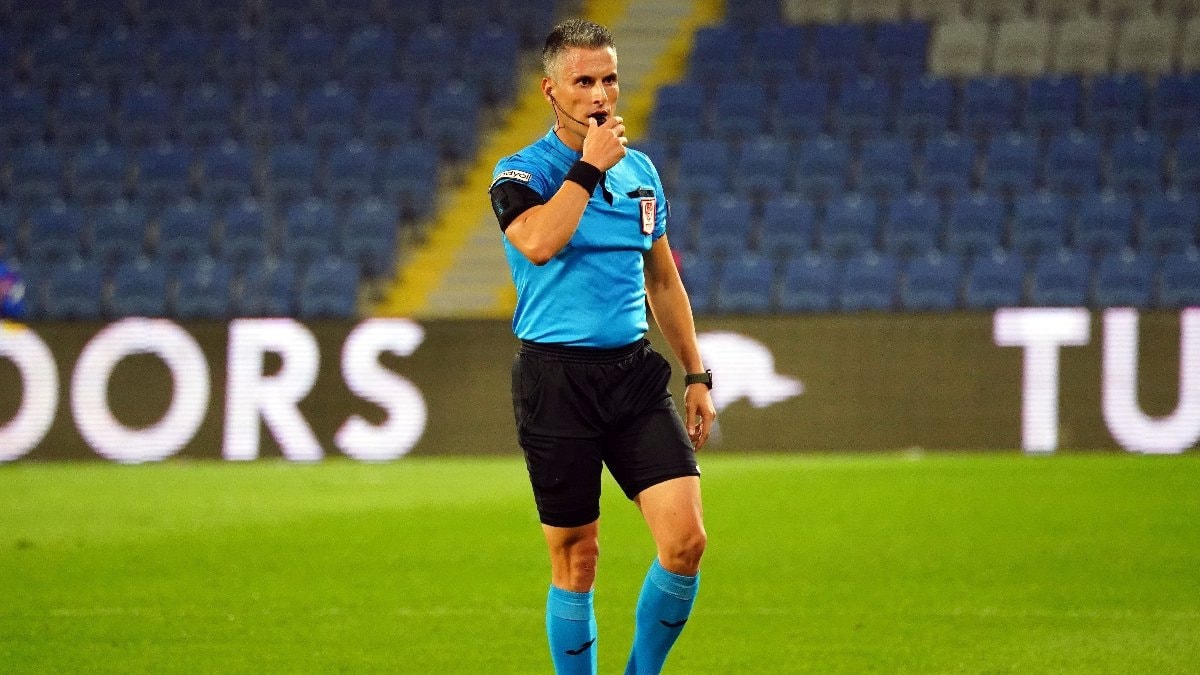 Rizespor – Galatasaray maçının VAR’ı Sarper Barış Saka oldu