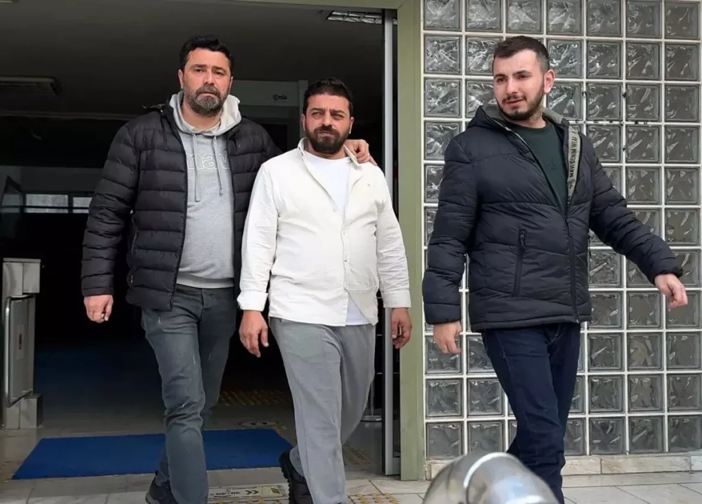 Rüşvet İddiasıyla Tutuklandılar