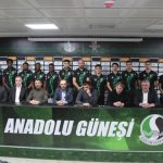 Sakaryaspor, transferin son gününde 13 oyuncu transfer etti