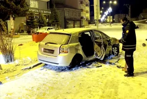 Sarıkamış’ta Trafik Kazası: 4 Yaralı