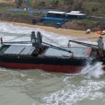 Sarıyer’de Geminin Kurtarma Çalışmaları Sürüyor