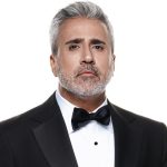 Şarkıcı Emrah kızını paylaştı! Eleysa 9 yaşında