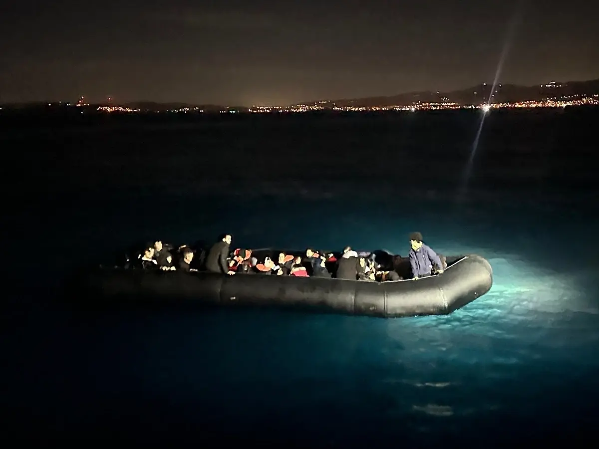 Seferihisar’da 43 Düzensiz Göçmen Yakalandı