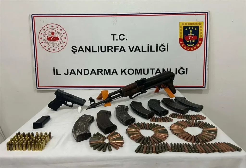 Silah Kaçakçılığı Operasyonu: 2 Gözaltı