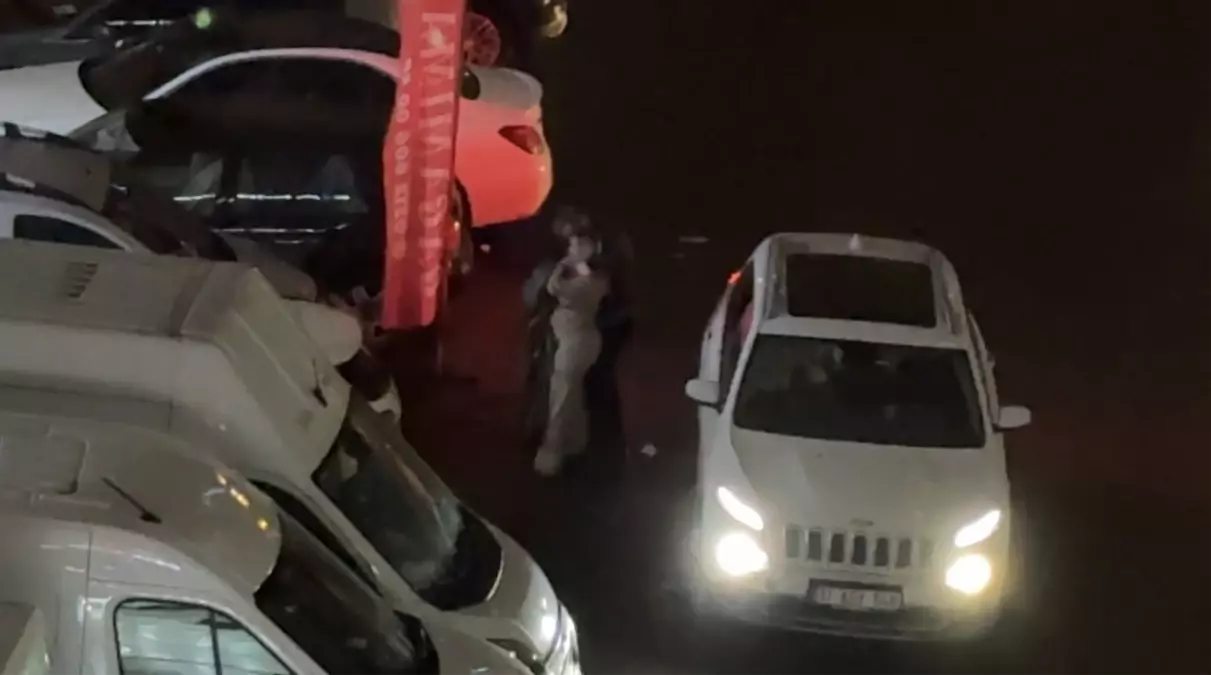 Şişli’de Sokakta Tartışma: Kadın Sinir Krizi Geçirdi