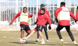Sivasspor Sarıyer Maçına Hazırlanıyor