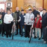 Sivas’ta namazlarını aksatmayan öğrenciler ödüllerini aldı