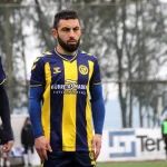 Söğütspor 3 futbolcuyla yollarını ayırdı