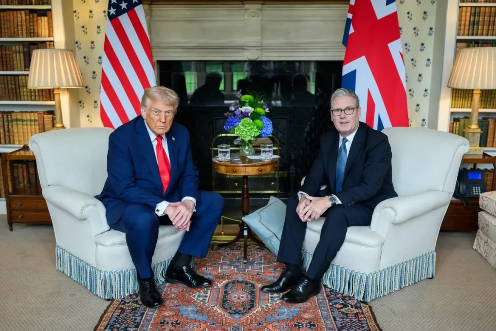Starmer ve Trump’tan Ukrayna ve Diego Garcia Görüşmesi