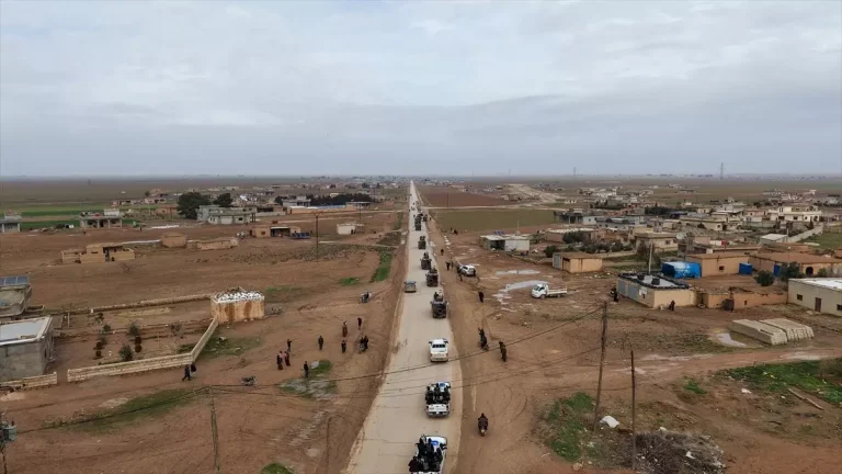 Suriye Hükümeti YPG ile Anlaşma Sağladı