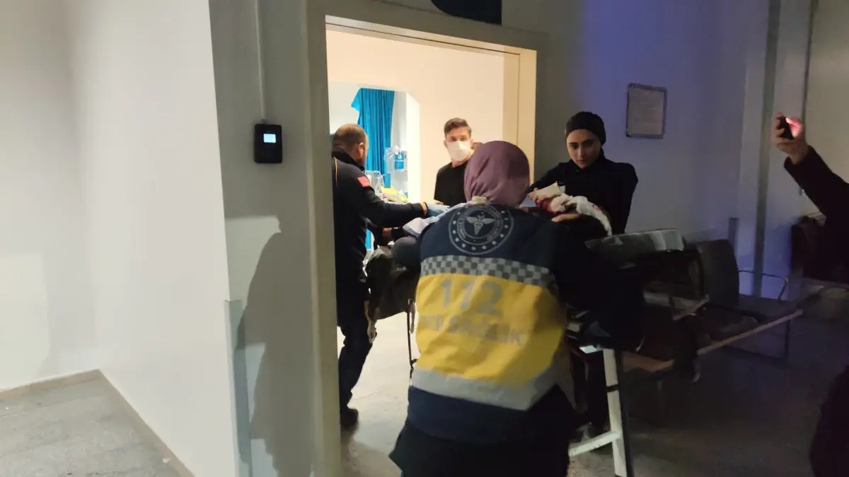 Tartışma Sonucu Kolunu Kestirdi