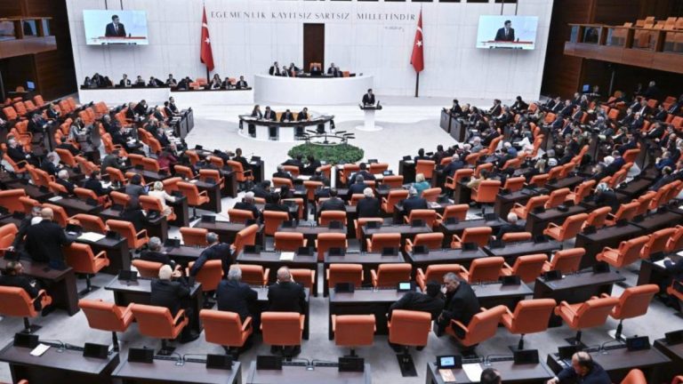 TBMM yoğun mesaisine hafta boyunca devam edecek