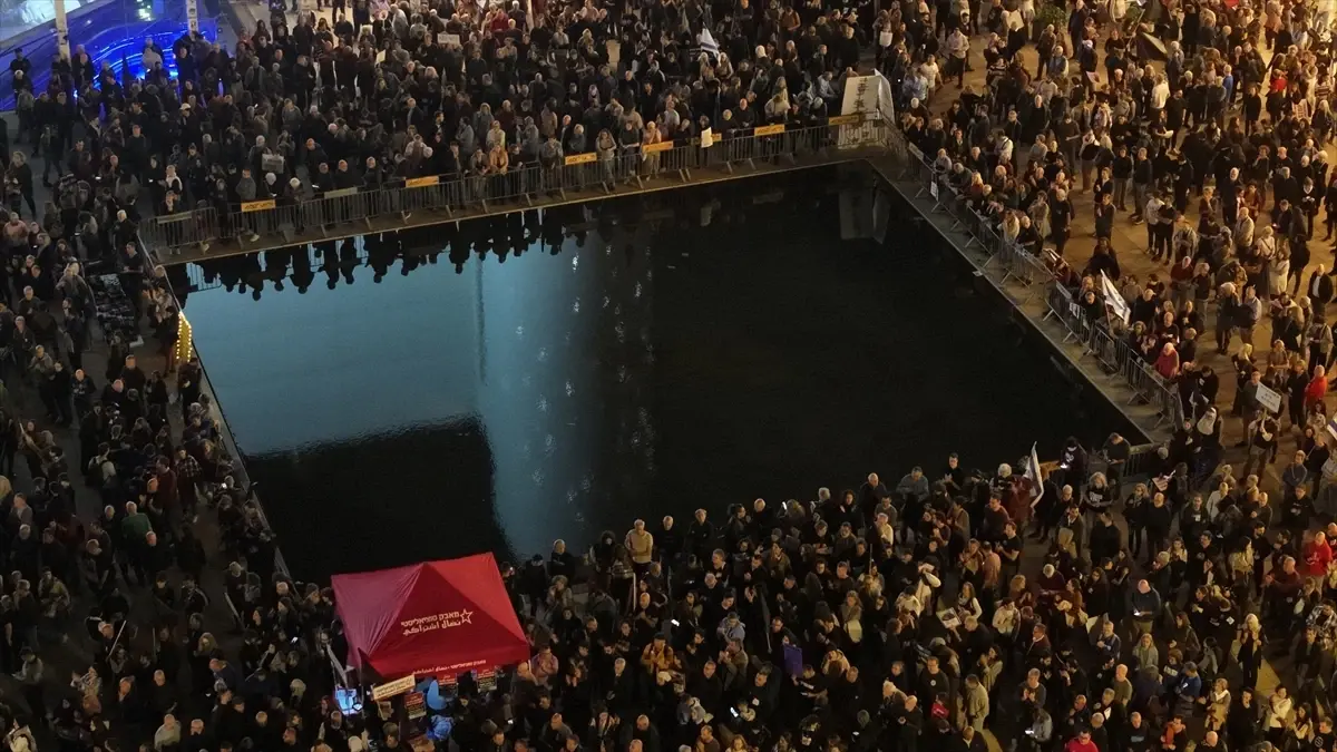 Tel Aviv’de Filistinli Protesto: Sesimizi Duyun!