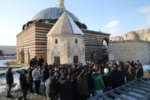 Tematik Kış Kampı’na katılan üniversite öğrencileri Van’ın güzelliklerine hayran kaldı
