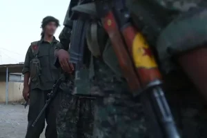 Terör örgütü YPG, işgal ettiği Haseke ve Kamışlı’da sokağa çıkma yasağı getirdi