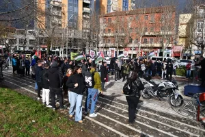 Tiran’da Filistin’e Destek Gösterisi