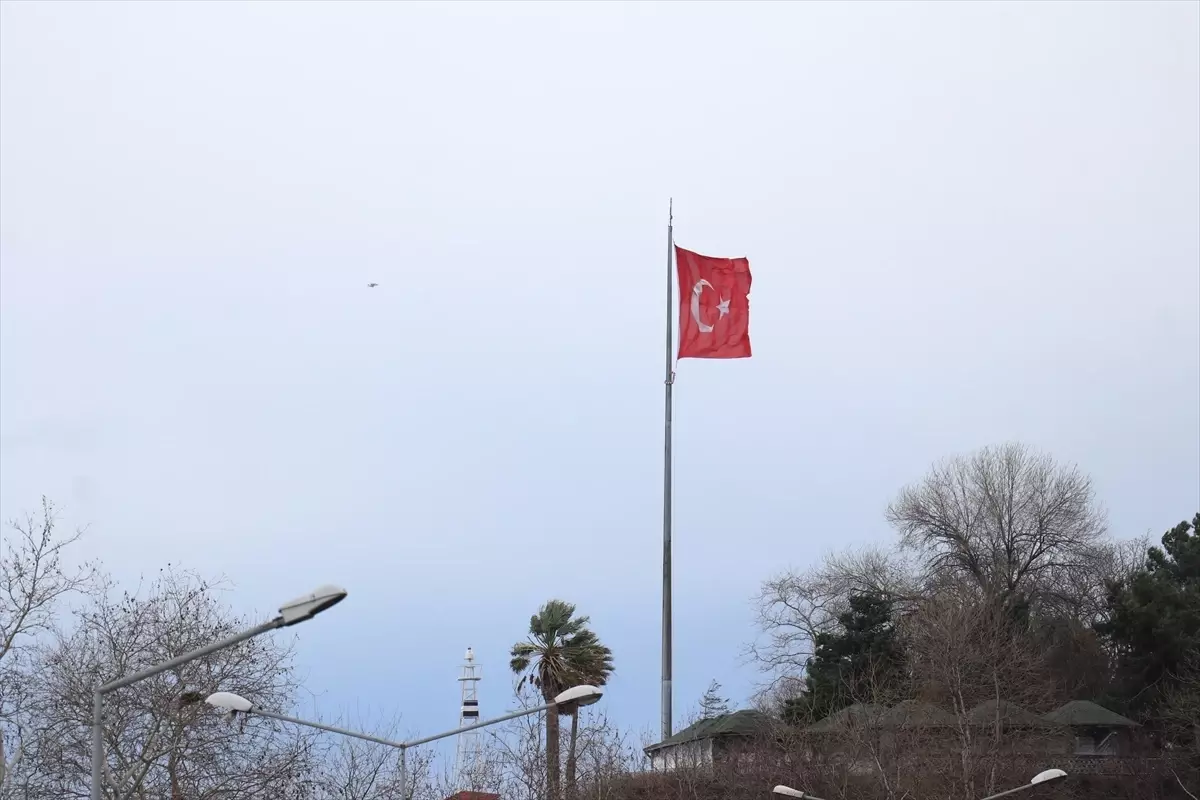 Trabzon’da Rüzgar Hayatı Olumsuz Etkiledi