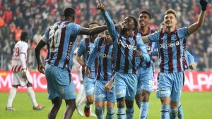 Trabzonspor evinde yıkılmıyor