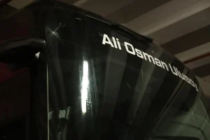 Trabzonspor’un Otobüsüne Taşlı Saldırı