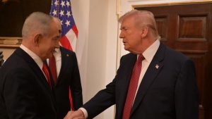 Trump ile Netanyahu’dan İran petrolüne baskı hamlesi