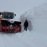 Tunceli’de karla mücadele sürüyor