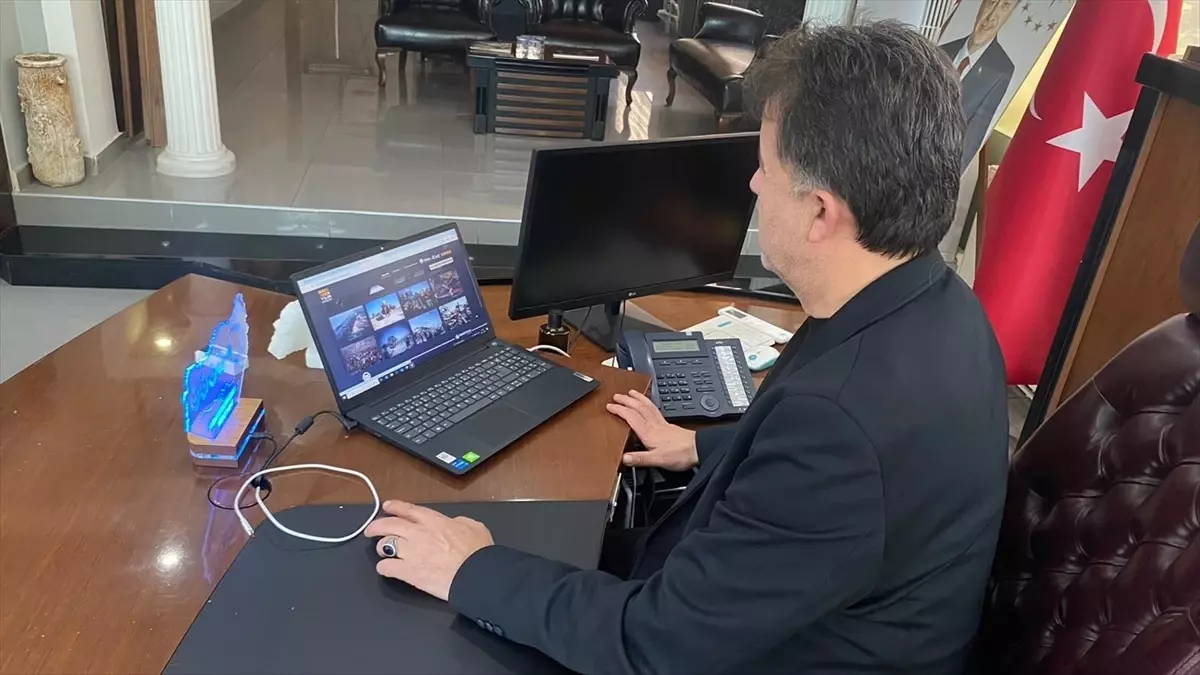 Türkeli Belediye Başkanı ‘Yılın Kareleri’ Oylamasında